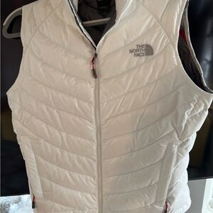 The North Face Women's Cream Quilted Vest